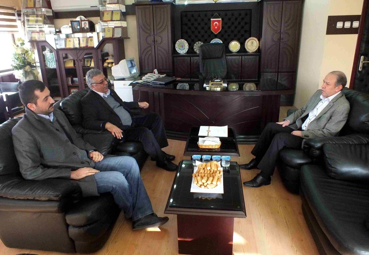 Yerlikaya\'dan Ekmek İsrafı Uyarısı