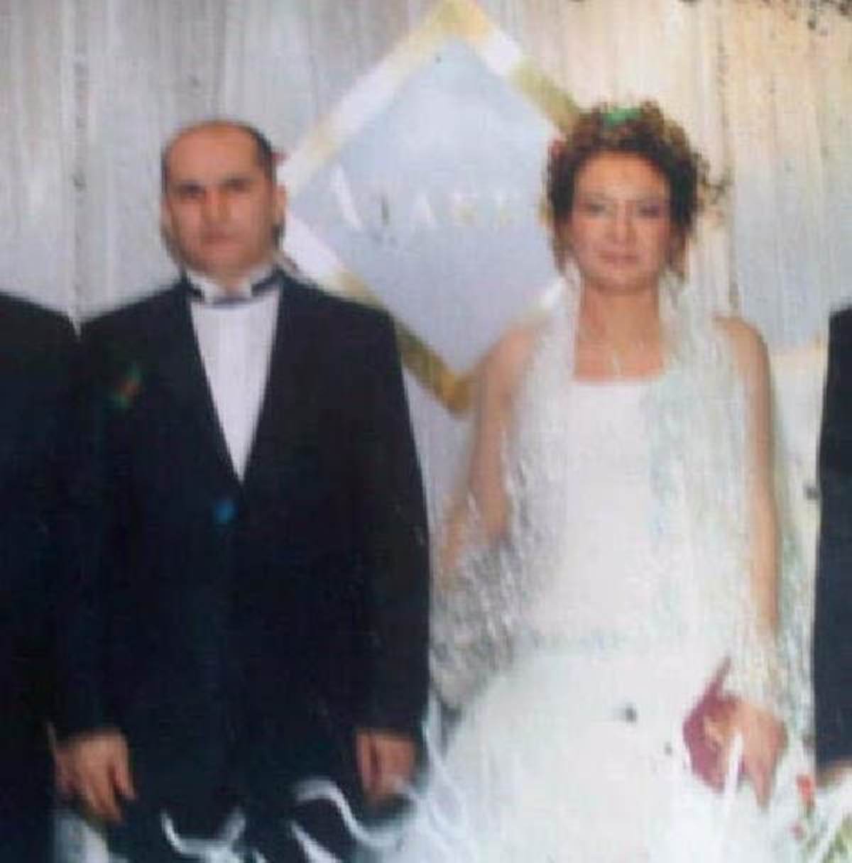 Alev Alev Yanan Evden Ceset Çıktı