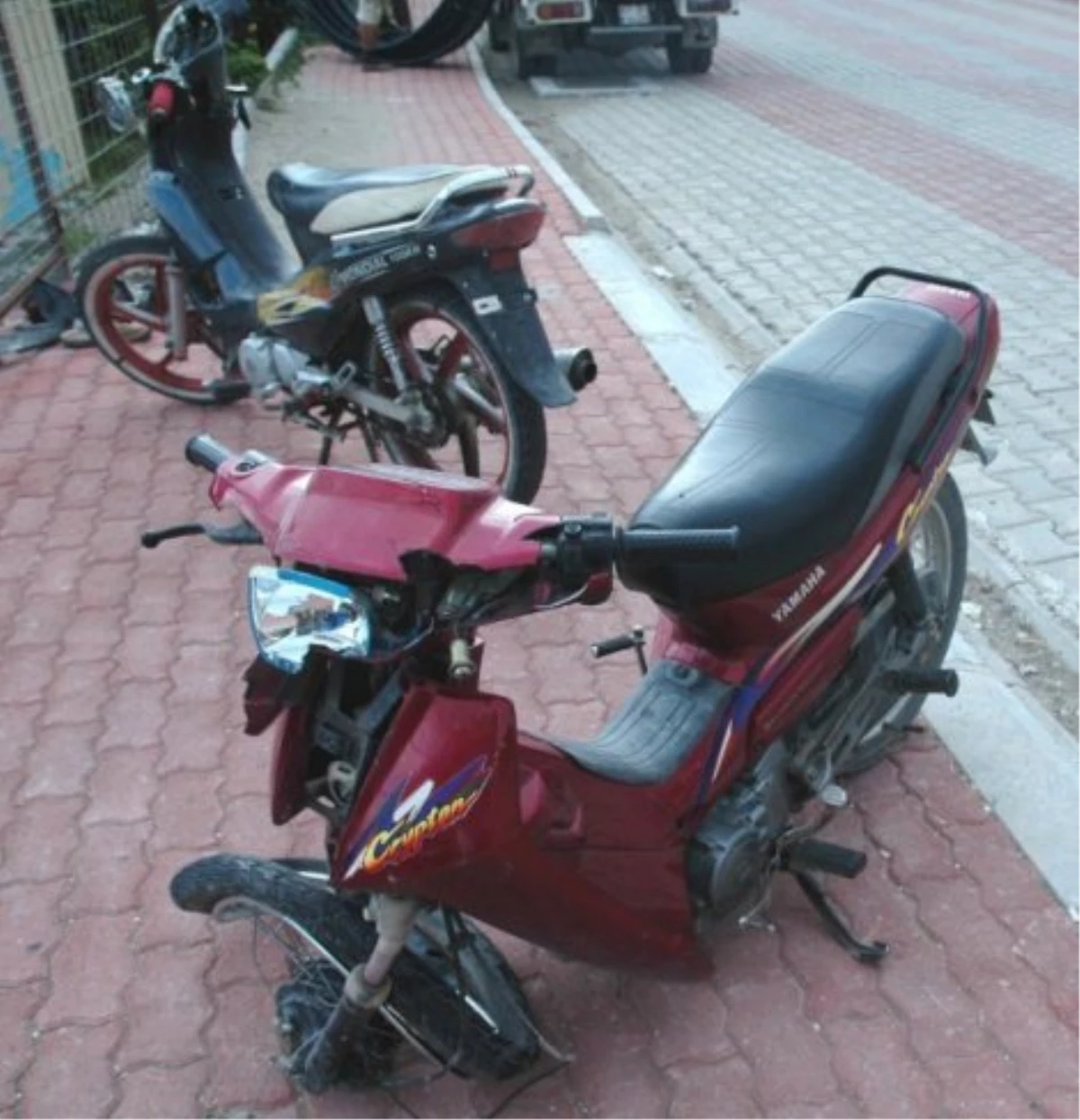 Antalya\'da Motosiklet Kazası: 1 Ölü
