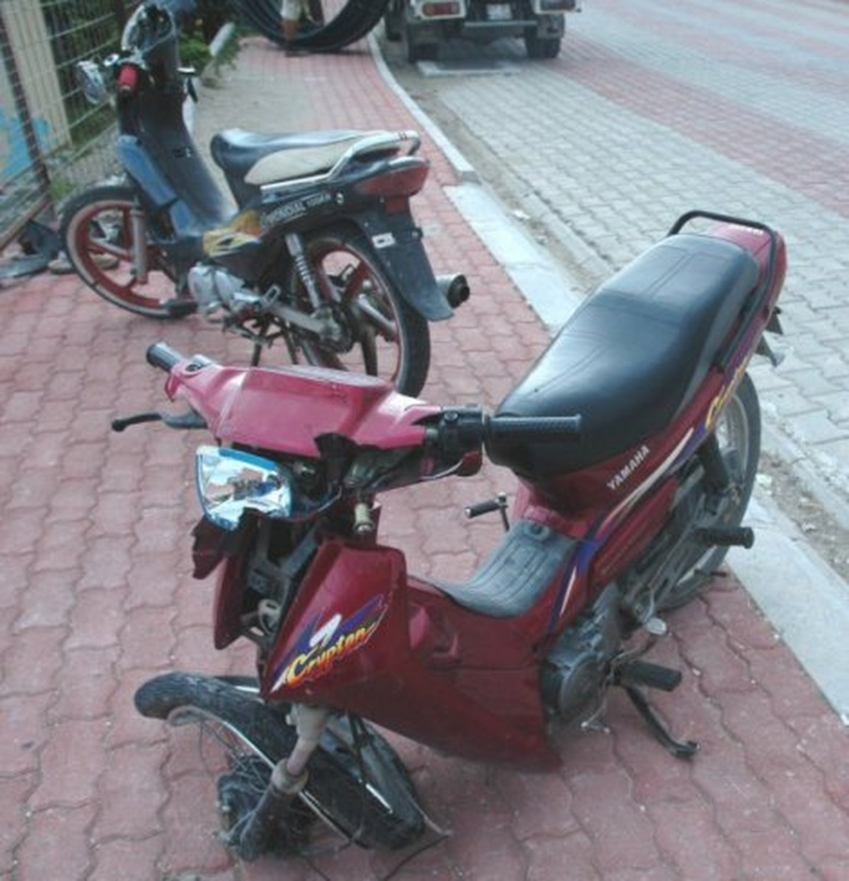 Antalya\'da Motosiklet Kazası: 1 Ölü