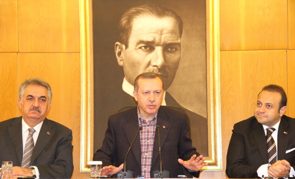 Kılıçdaroğlu\'na DHKP-C Eleştirisi