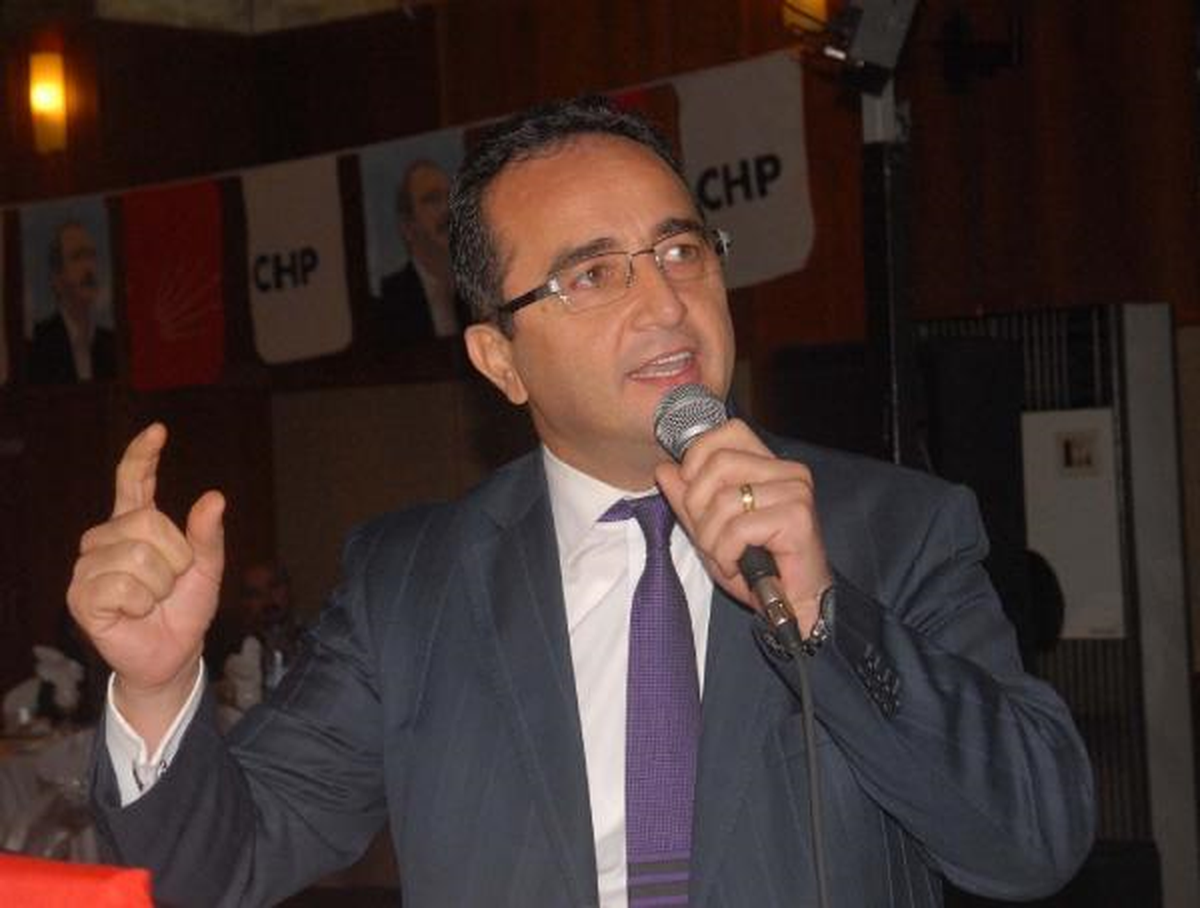 CHP\'li Tezcan: CHP\'li Belediye Başkanlarına Kefilim