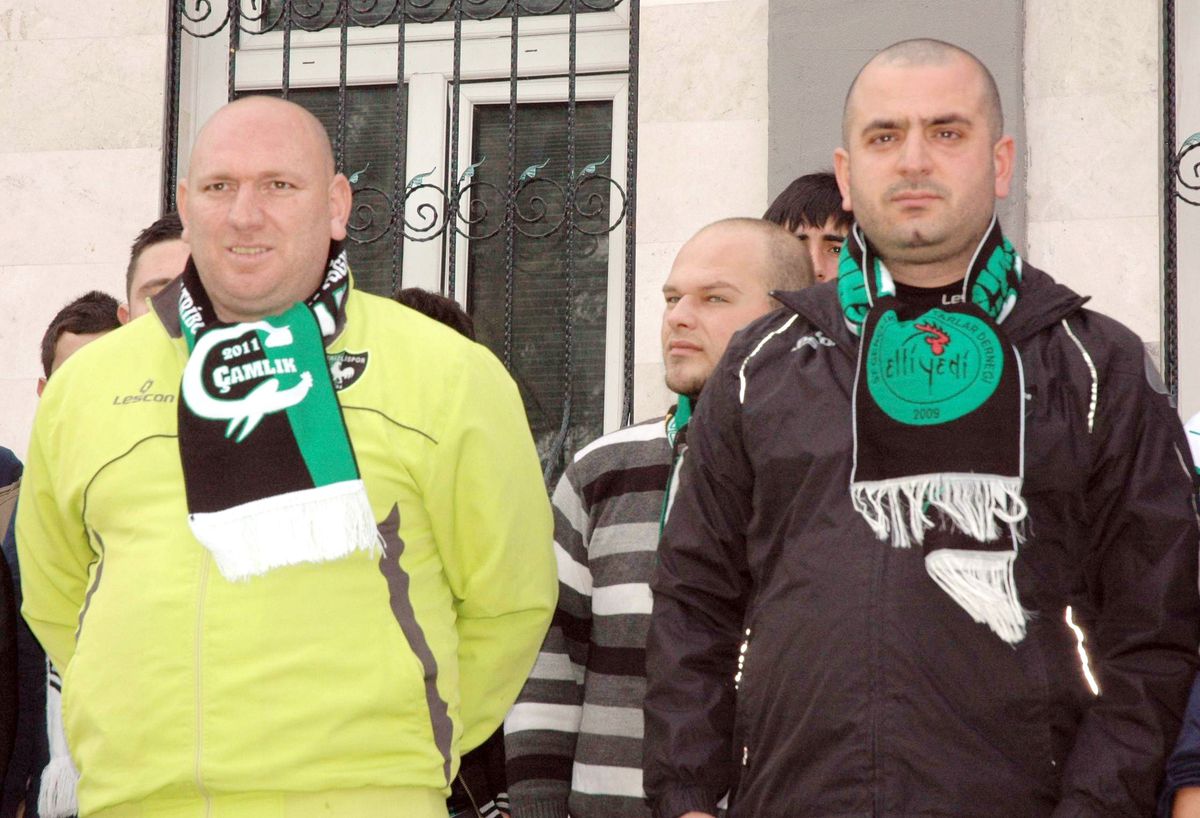 Denizlisporlu Taraftarlardan Yönetime Tepki