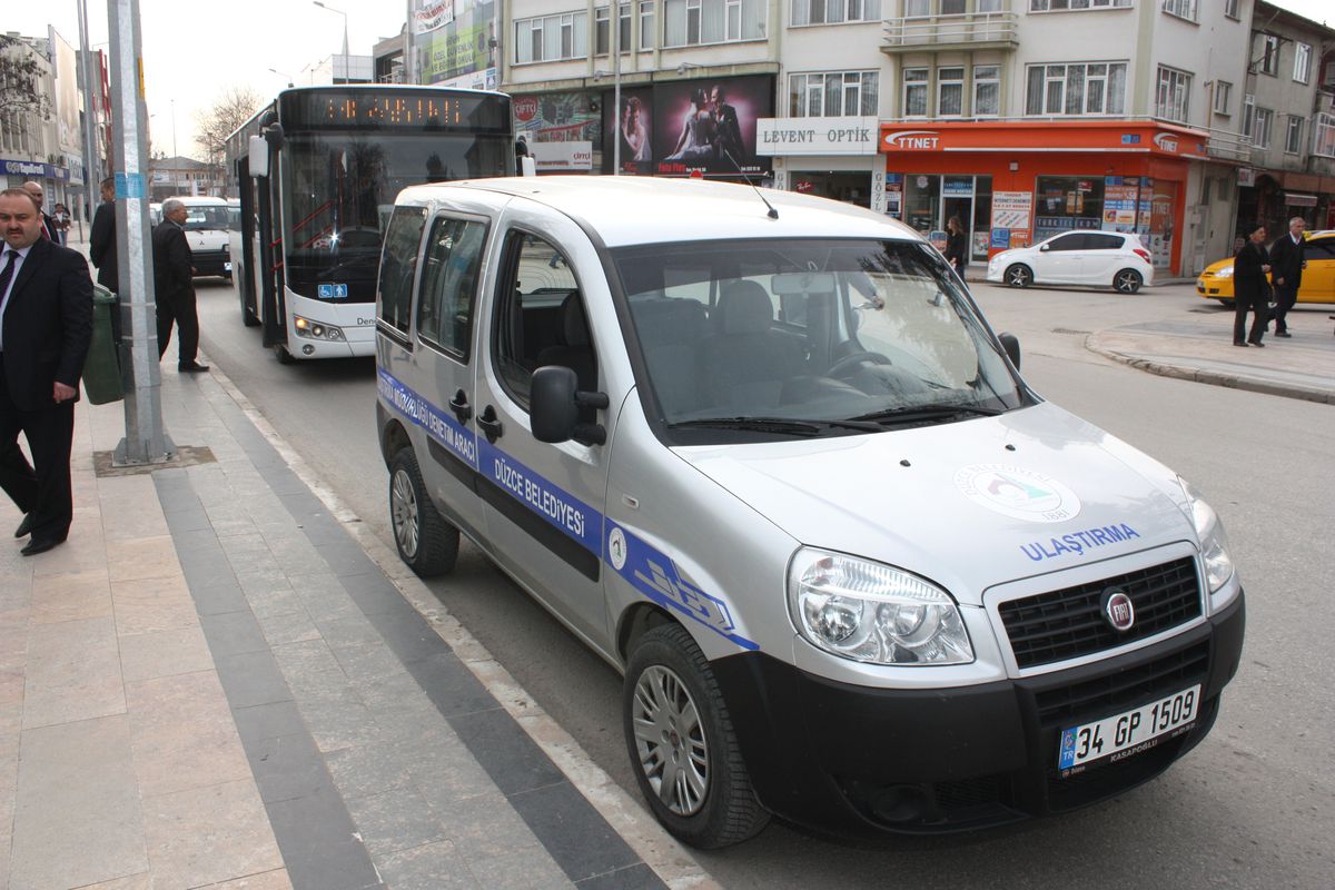 Düzce\'de Otobüsler Denetimden Geçti