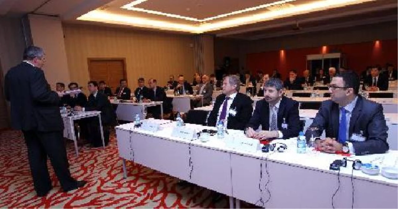 Interpol-Fıfa Çalıştayı İstanbul\'da Başladı
