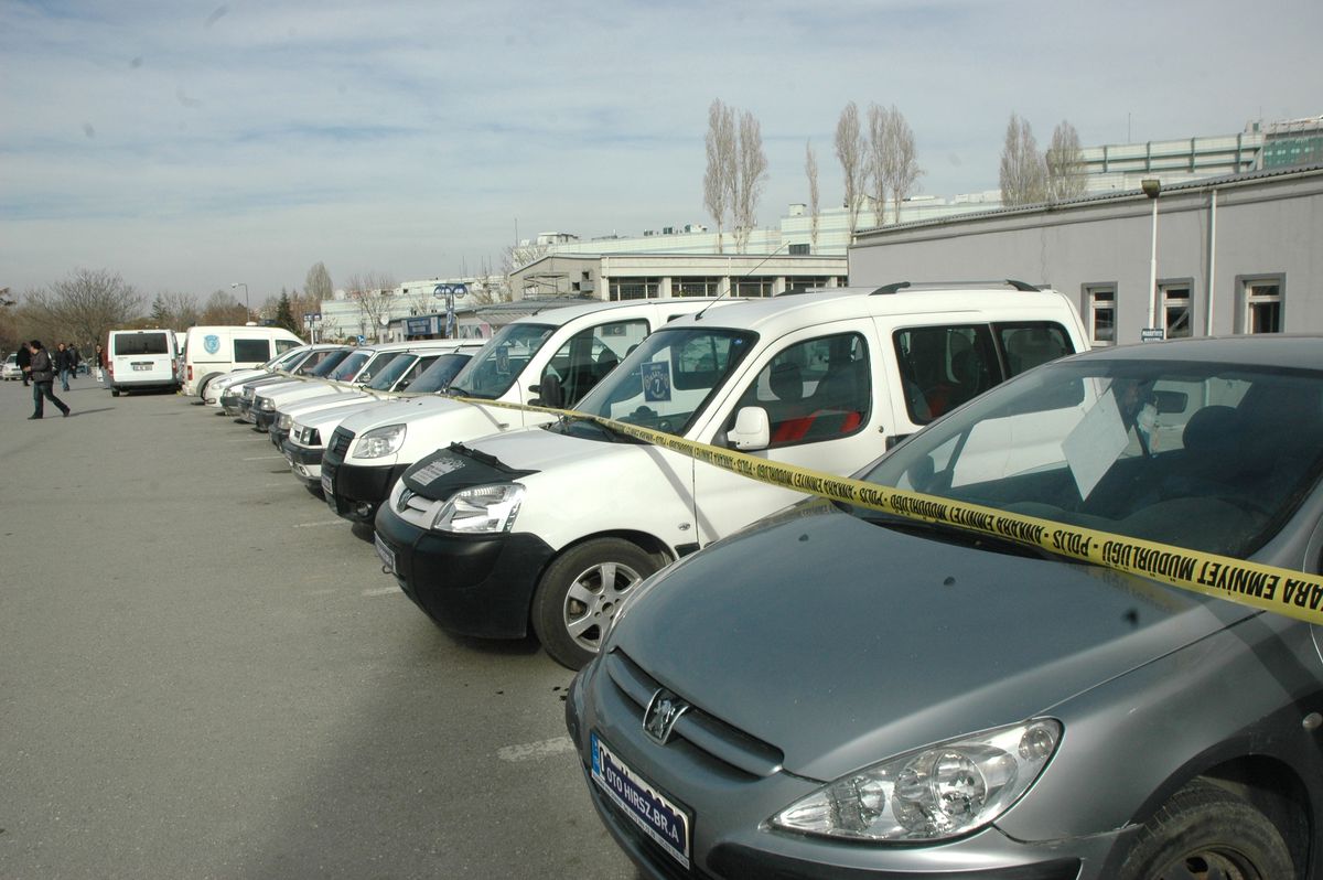 Oto Hırsızlarına \'Göçebe\' Operasyonu