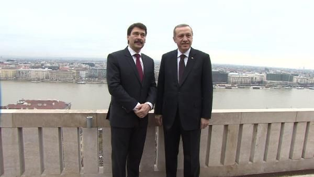 Başbakan Erdoğan, Macaristan\'da