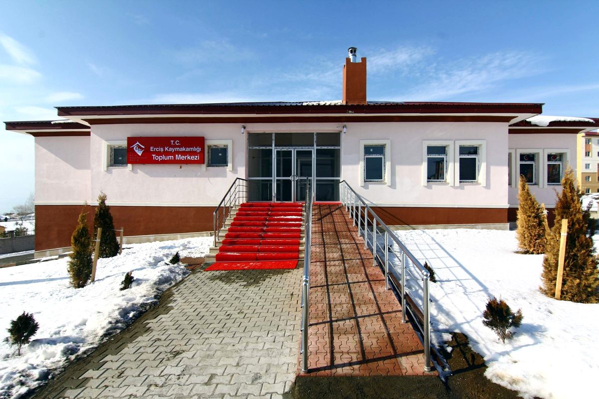 Erciş\'te Toplum Merkezi Faaliyete Girdi