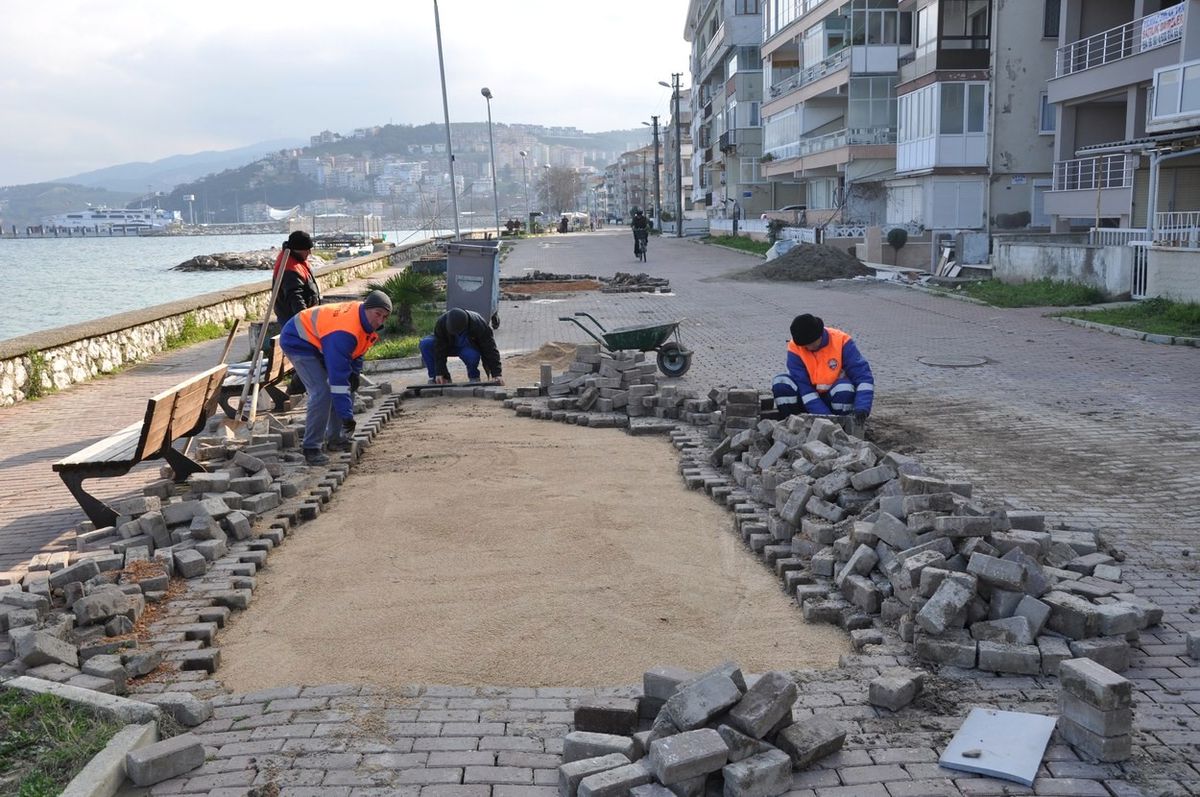 Mudanya Sahili\'nde Yenileme Çalışmaları