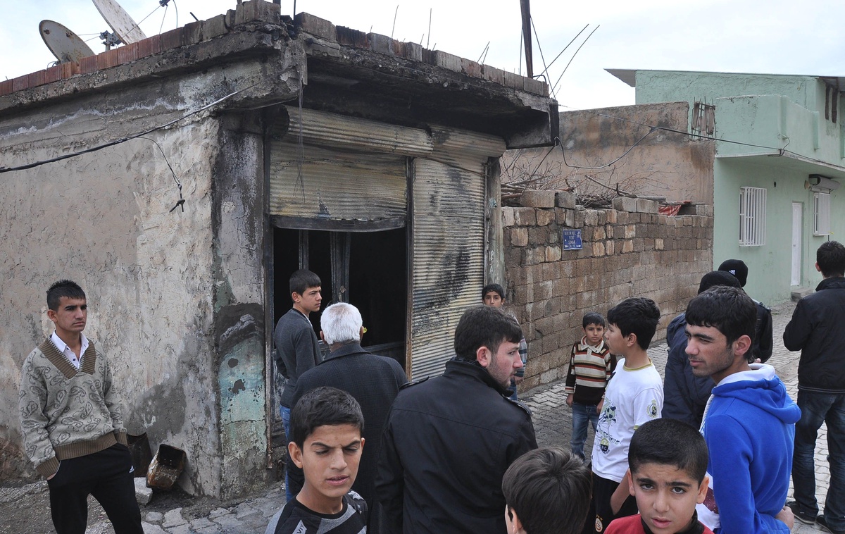 Nusaybin\'de Benzin Deposunda Çıkan Yangın