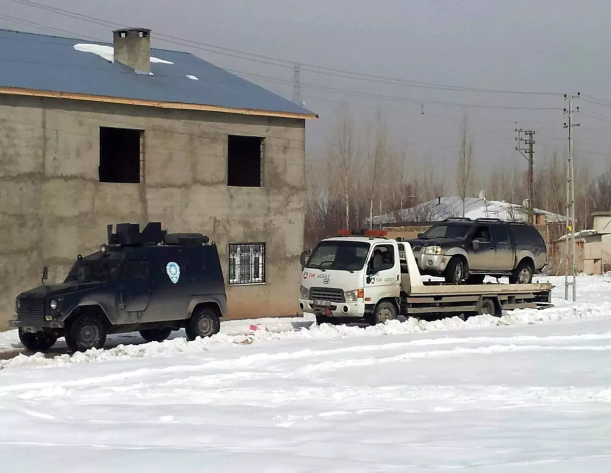 Patlak Lastikle 10 Kilometre Kaçtı