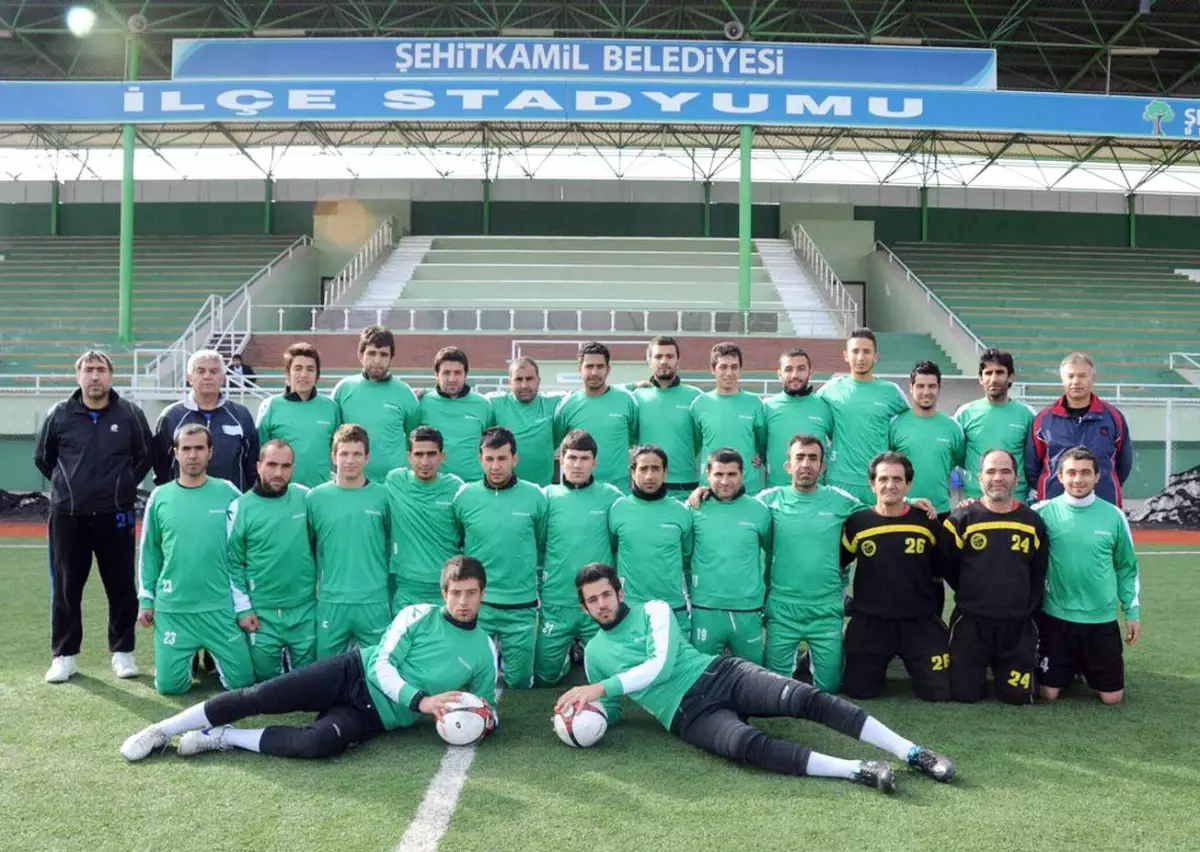 Şehitkamil Belediyespor, Bir Puanı Uzatmalarda Kaptı