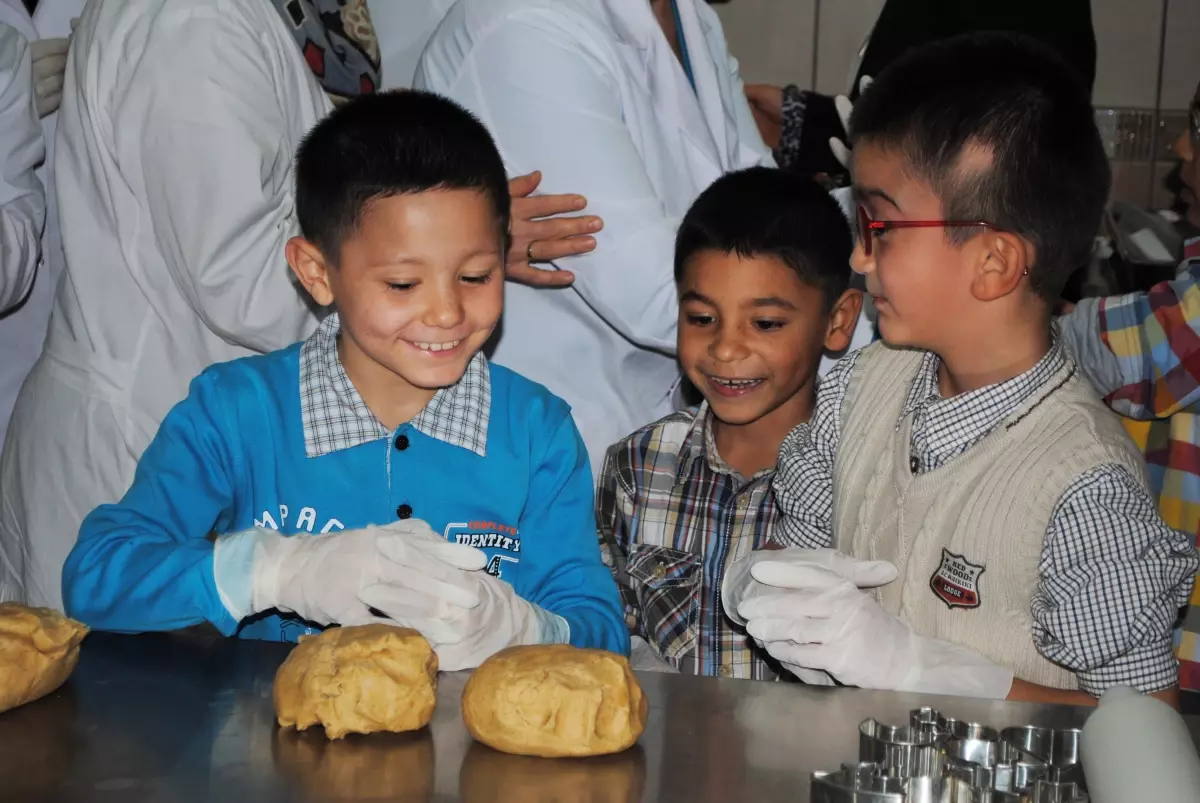 Aşçı Anneler, Kimsesiz Çocukları Unutmadı