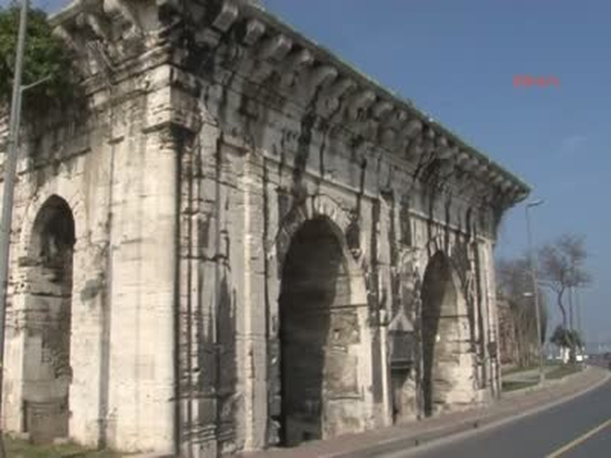 Günay: Tarihi Dokuyu Koruyamıyoruz