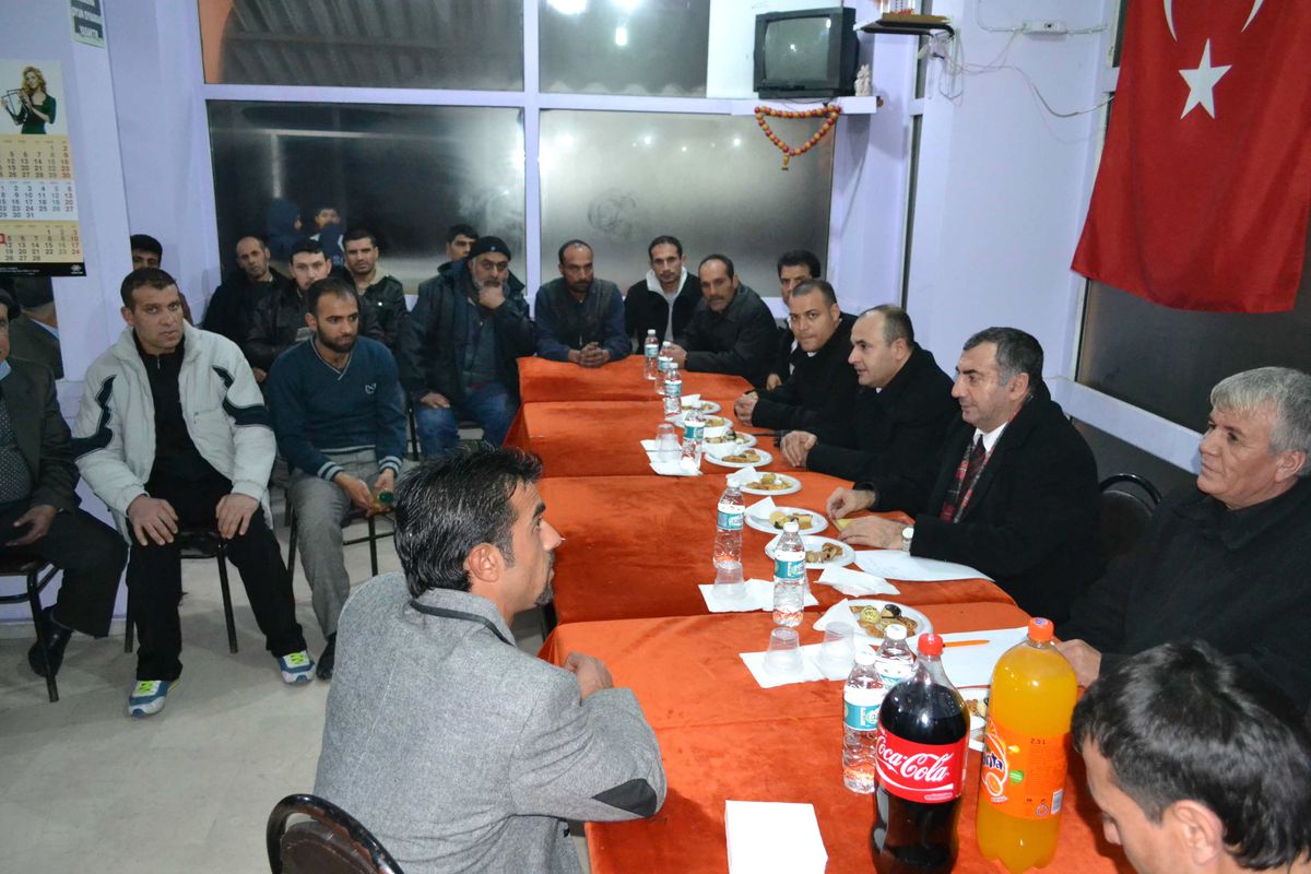 Mahalleli Sordu; Kaymakam Bayhan Not Aldı