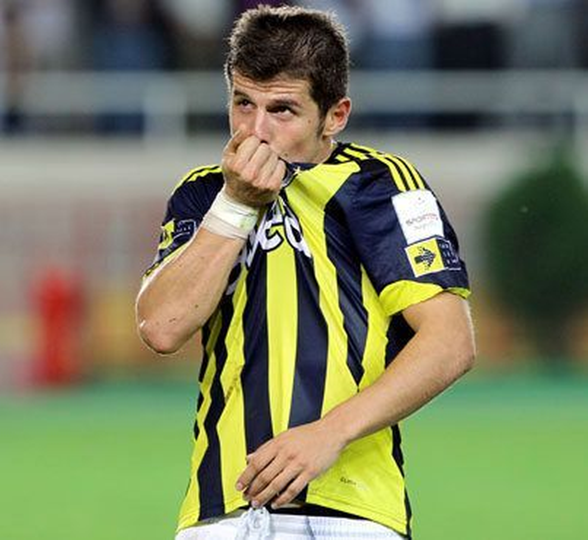 Simeone\'den Emre\'ye Övgü Dolu Sözler