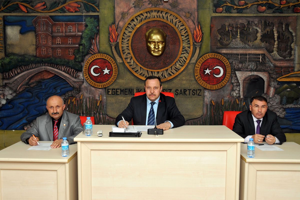 Şiran Halk Eğitim Merkezi ve Halk Kütüphanesine Kavuşuyor
