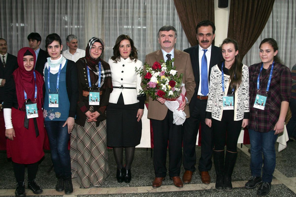 "Yüz Güler Yüz" Projesi ile Kardeşlik Duygusu Güçleniyor