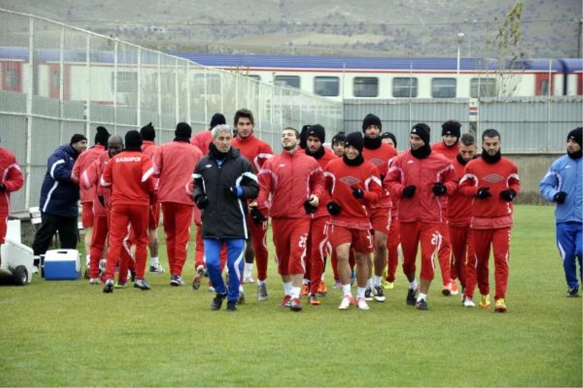 Elazığspor, Beşiktaş Maçından 3 Puan Bekliyor
