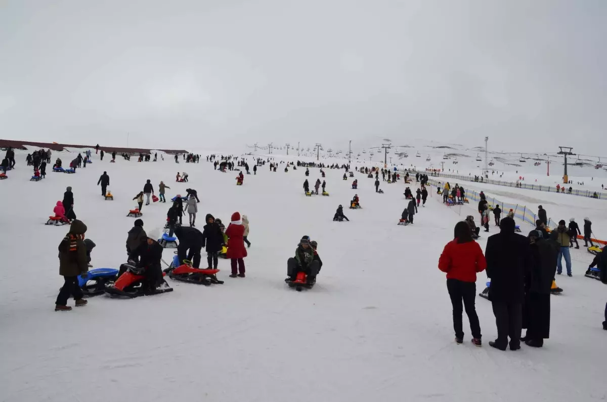 Erciyes Başbakan\'ı Bekliyor