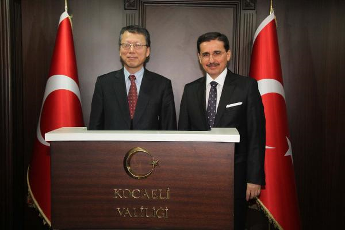 Güney Kore İstanbul Başkonsolosu\'ndan Kocaeli Valisine Ziyaret