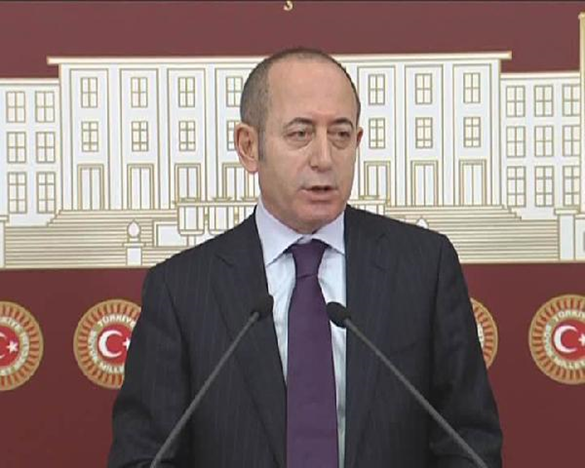 Hamzaçebi : Bunun Anlamı Kuvvetler Ayrılığına ve Demokrasiye Elveda Demektir