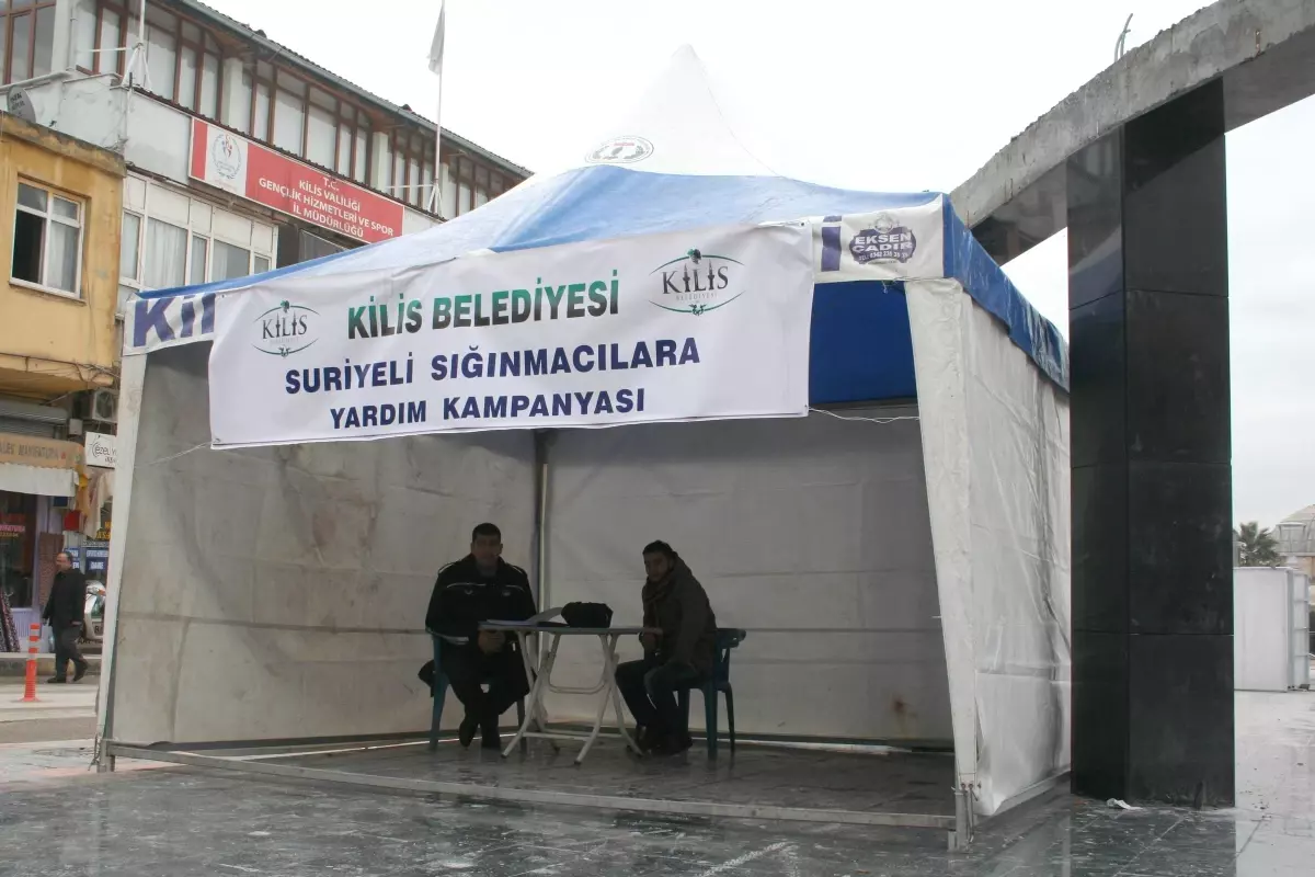 Kilis Belediyesi\'nden Suriyelilere Yardım