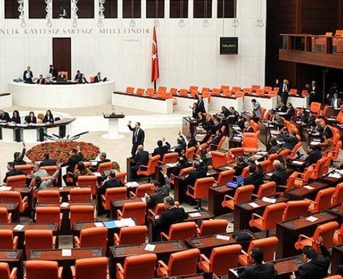 TBMM Genel Kurulu\'nda, Terörizmin Finansmanının Önlenmesi Hakkında Yasa Tasarısı, Kabul Edilerek...