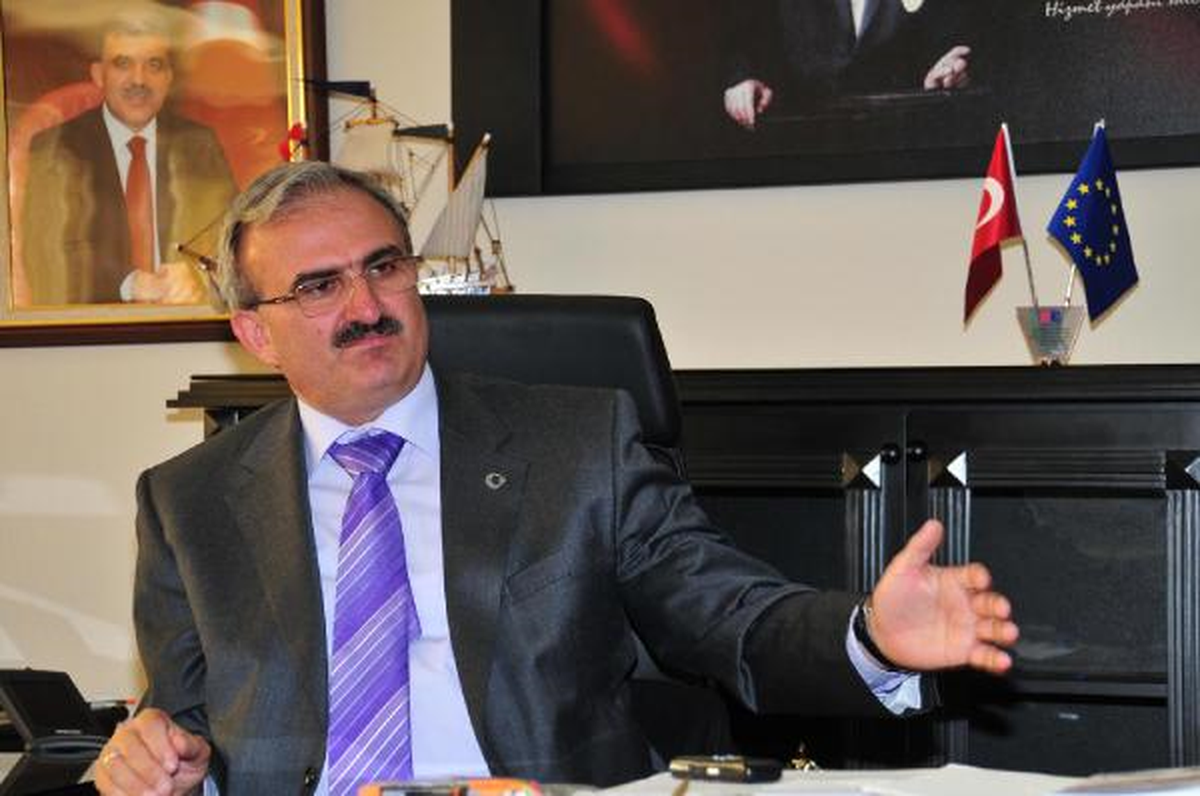 Van Valisi: Yüzde 60 Kaçak Elektrik Kullanımından Rahatsızım