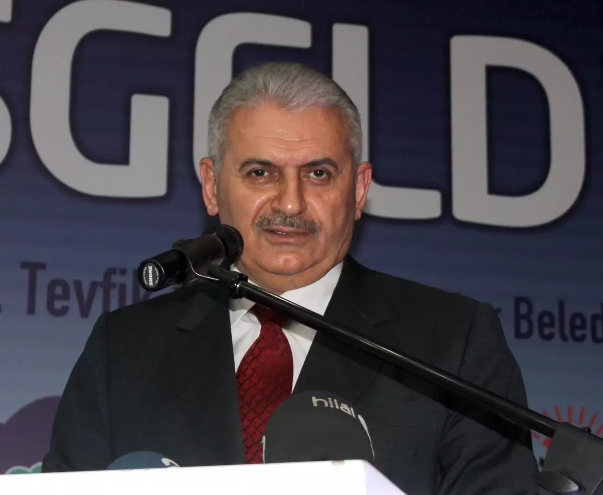 Bakan Yıldırım, Bilişim Sektöründen Bahsetti