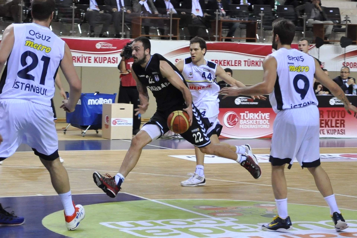 Basketbol: Spor Toto Erkekler Türkiye Kupası