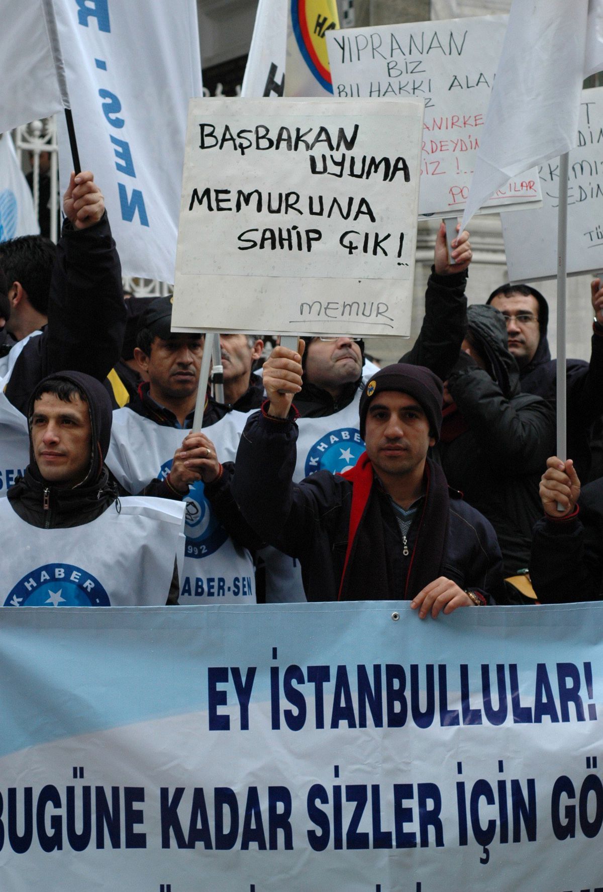 Postacılar Yıpranma Hakkı İçin Eylem Yaptı