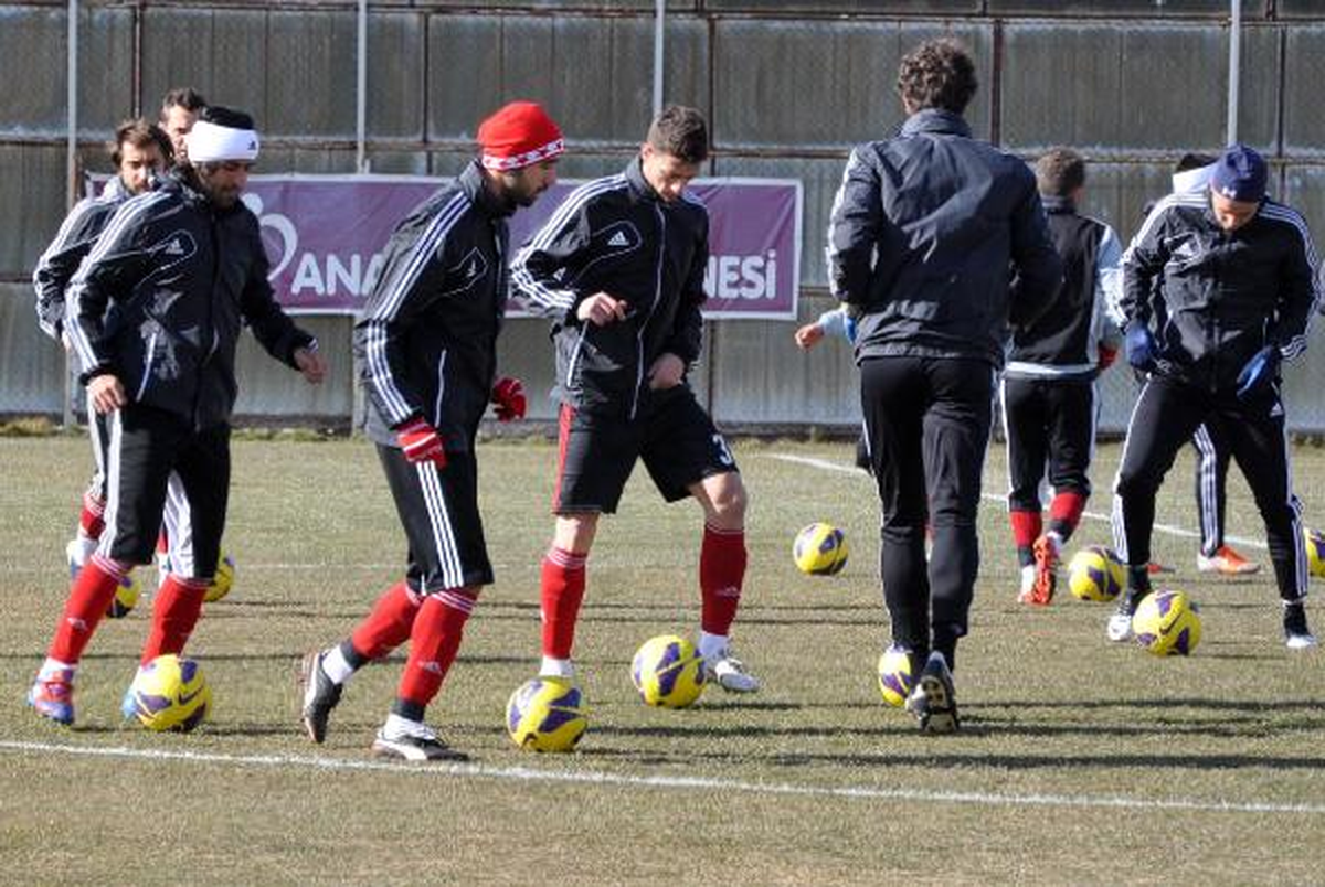 Sivasspor Trabzonspor\'a Kilitlendi