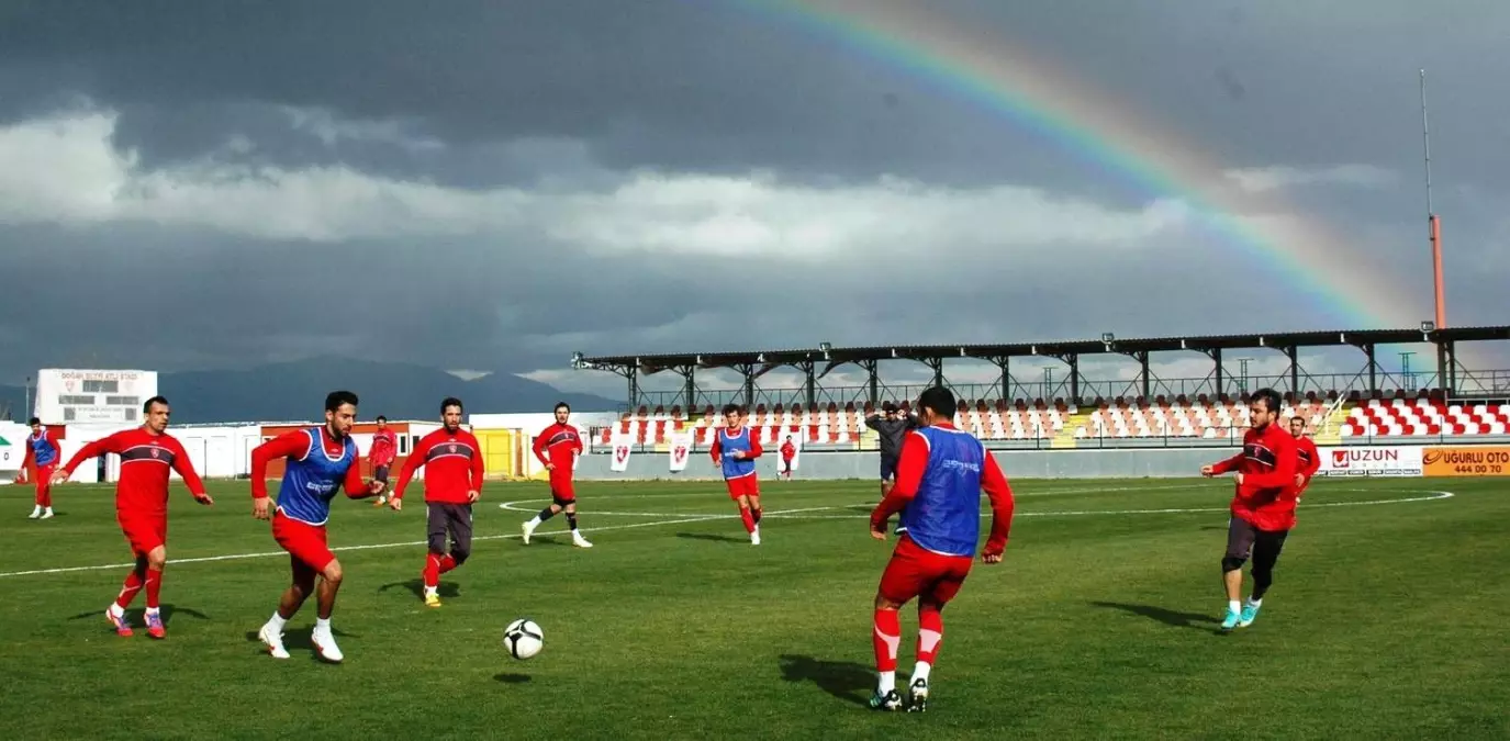 Denizli Belediyespor\'da Selçukluspor Hazırlıkları