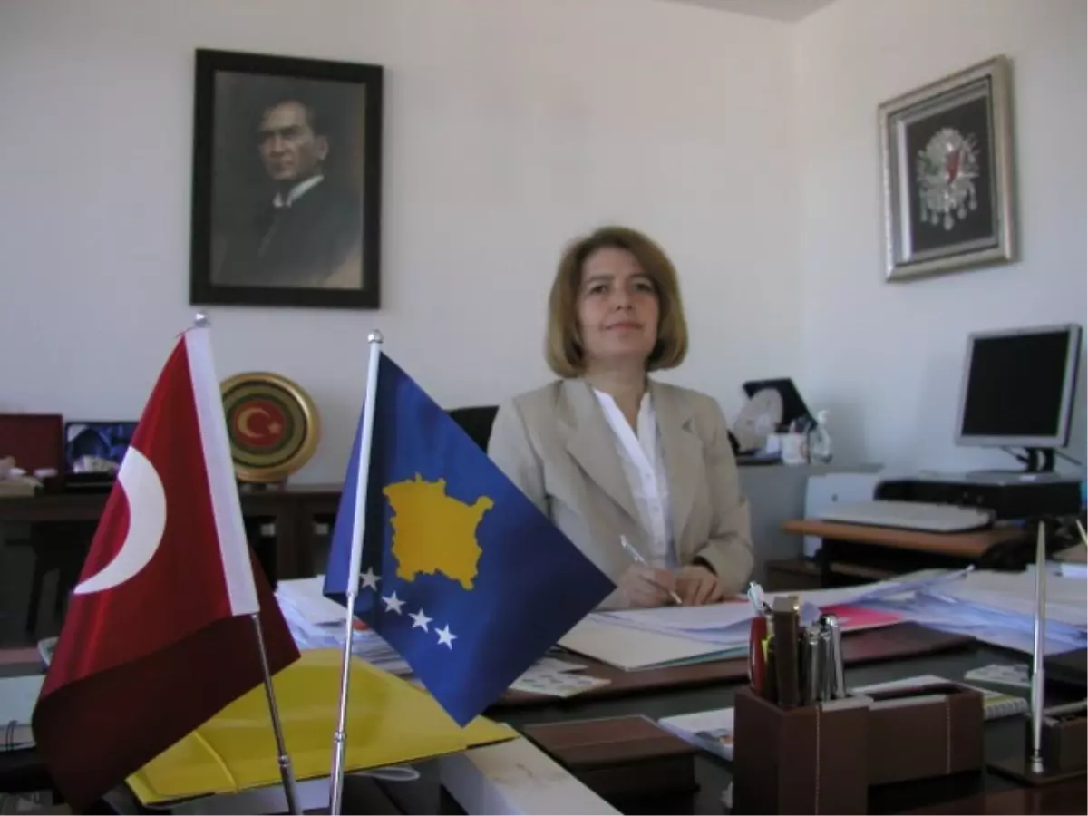 T.c. Kosova Büyükelçisi Ozan, Kosovalı Öğrencilere Panel Düzenledi