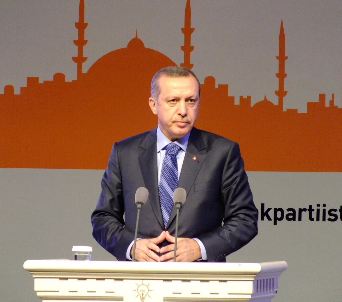 Başbakan Erdoğan (2): Türkiye Şamar Oğlanı Değildir