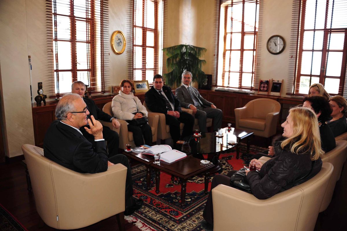 Derneklerden Başkan Yılmaz\'a Ziyaret