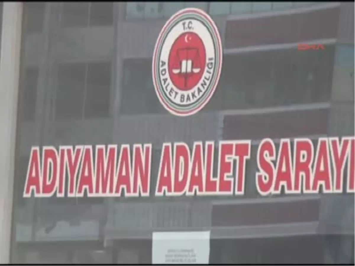 Adıyaman Sahte Parayla Alışverişe 3 Tutuklama Sahte Parayla Alışverişe 3 Tutuklama