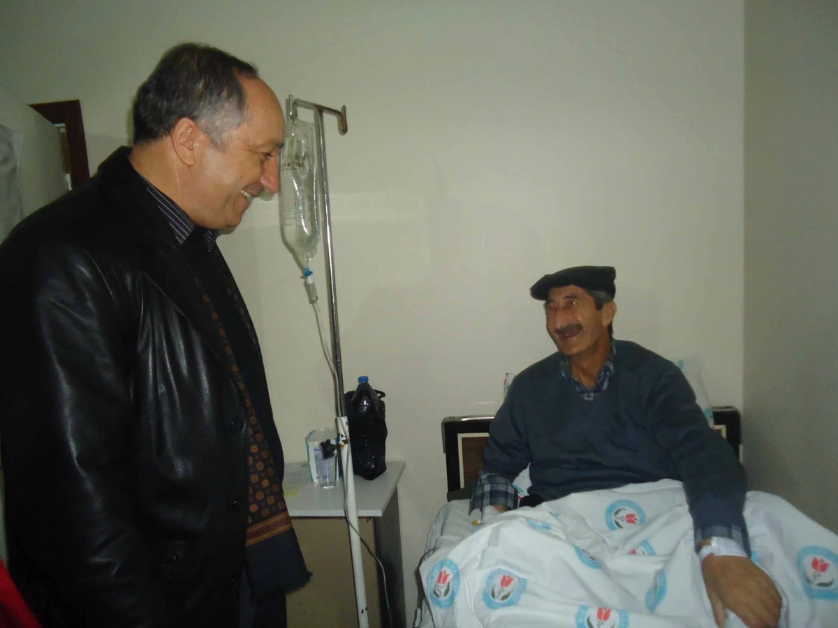 AK Parti Milletvekili Işık Hastaları Ziyaret Etti