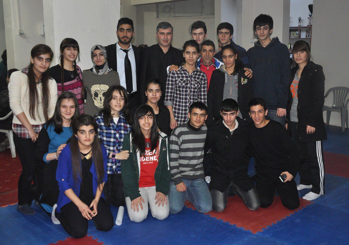 Başarılı Tekvandoculara Diplomaları Verildi