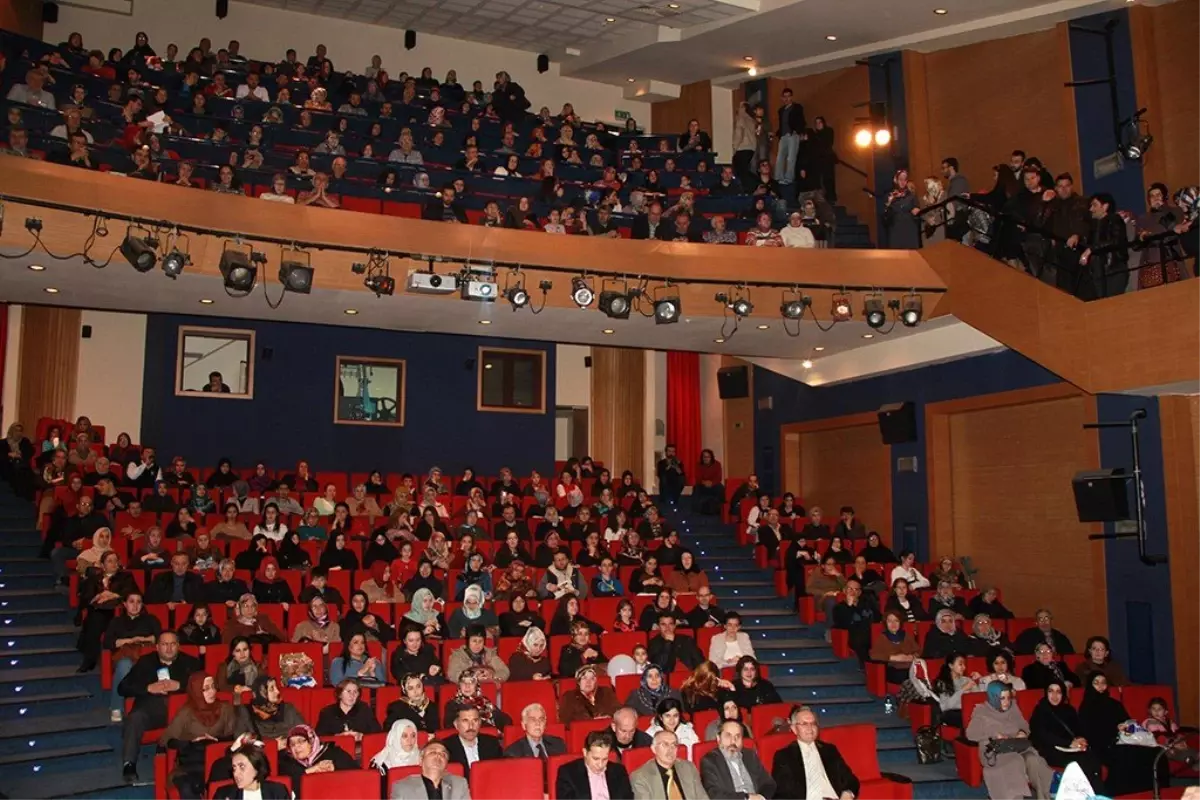 "Herkes İçin Sağlık" Konferansları Devam Ediyor