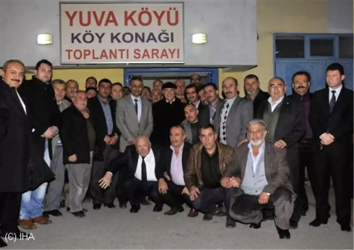 Yaşar, Yuva Köyünü Ziyaret Etti