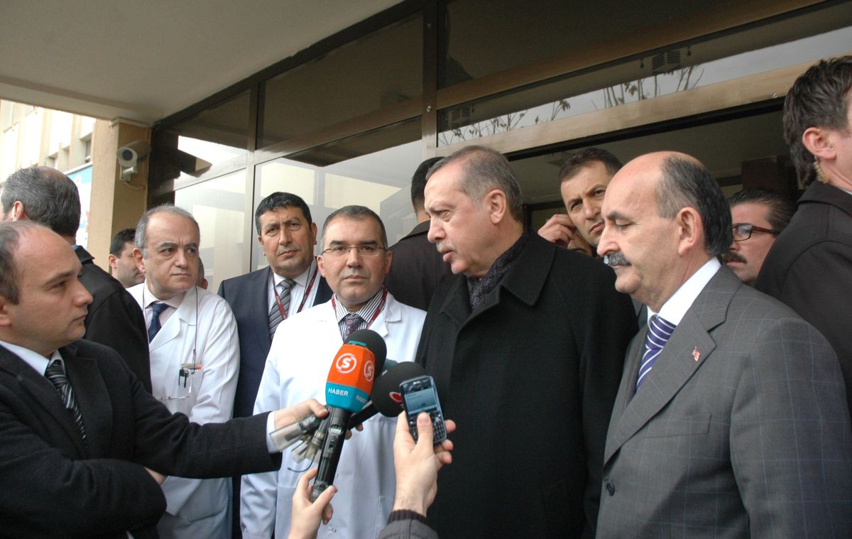 Başbakan Erdoğan Didem Tuncay\'ı Ziyaret Etti
