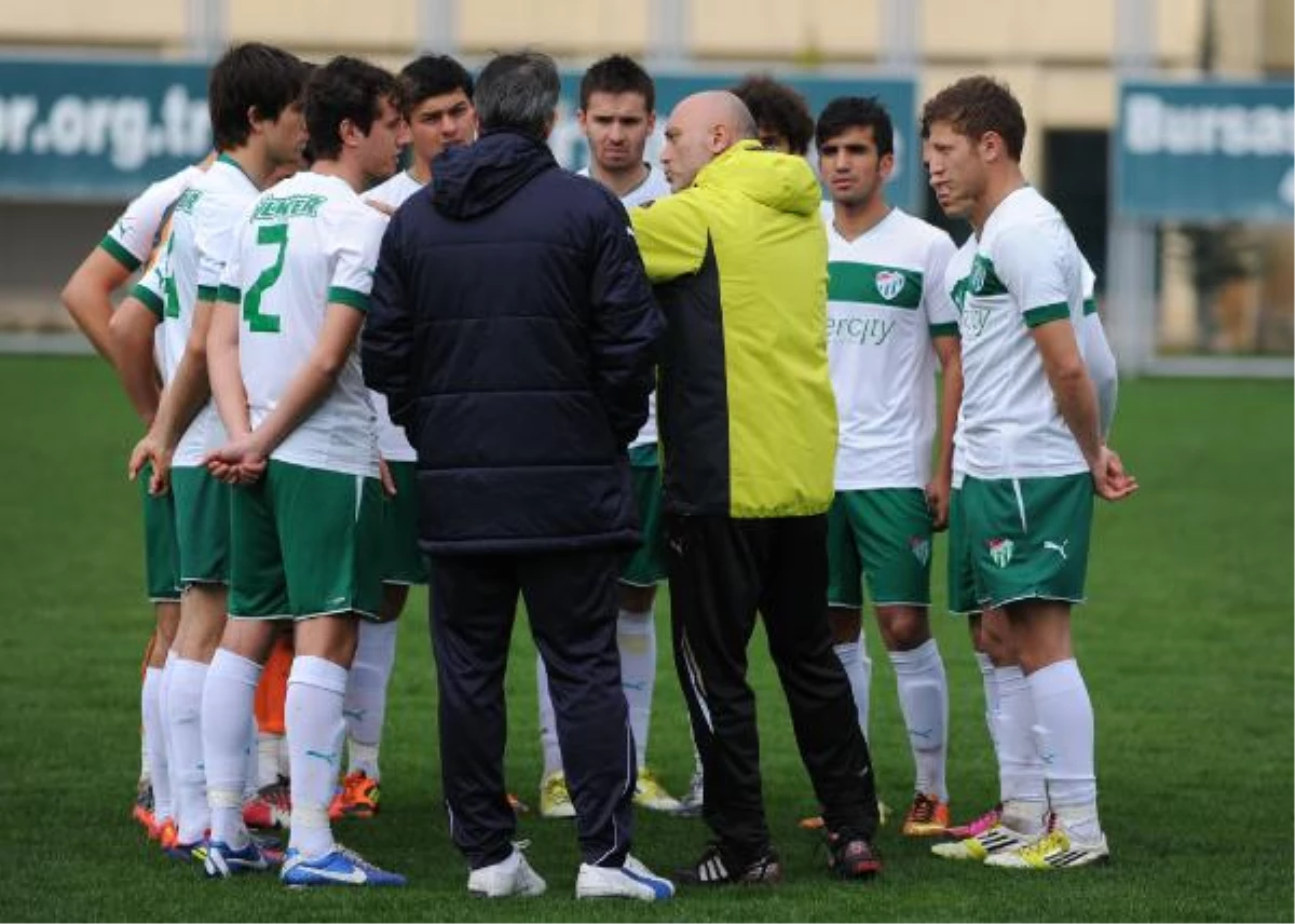 Bursaspor Hazırlıklarına Başladı