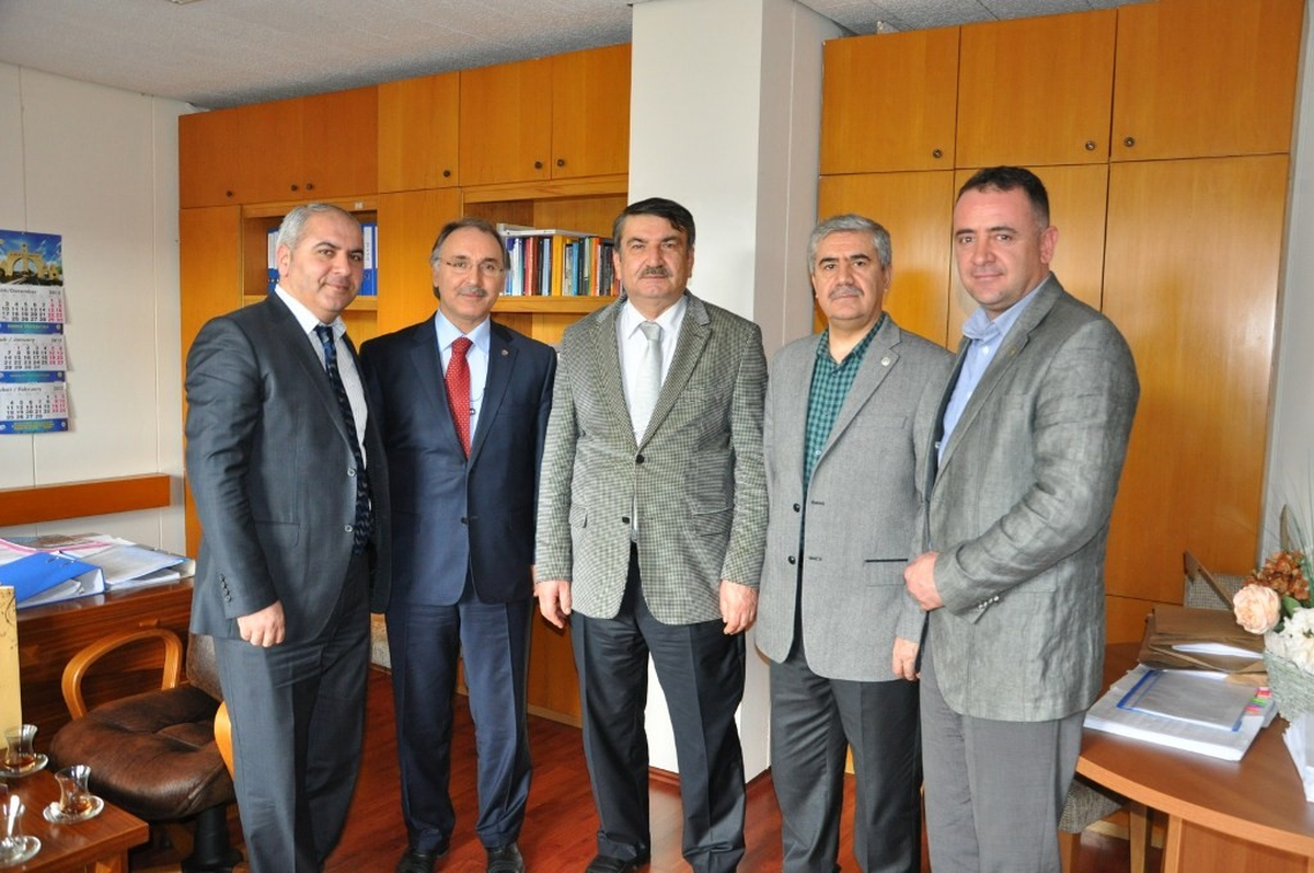 Eğitim Bir-Sen\'den YÖK Kurul Üyesi Şişman\'a Ziyaret