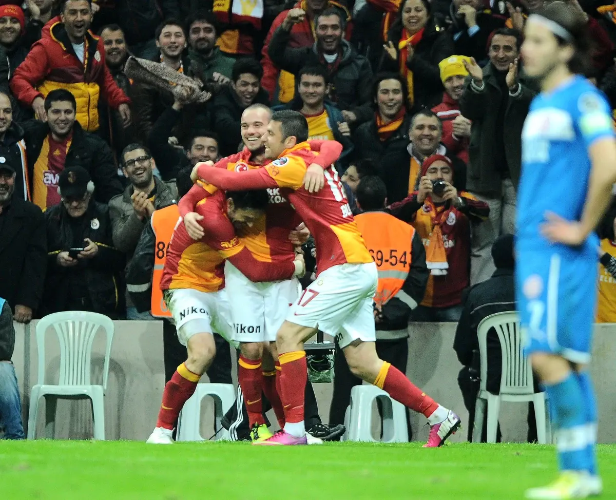 Galatasaray, 3 Puanı 2 Golle Aldı