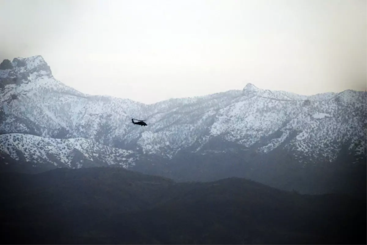 Şırnak\'a Asker ve Mühimmat Sevkıyatı