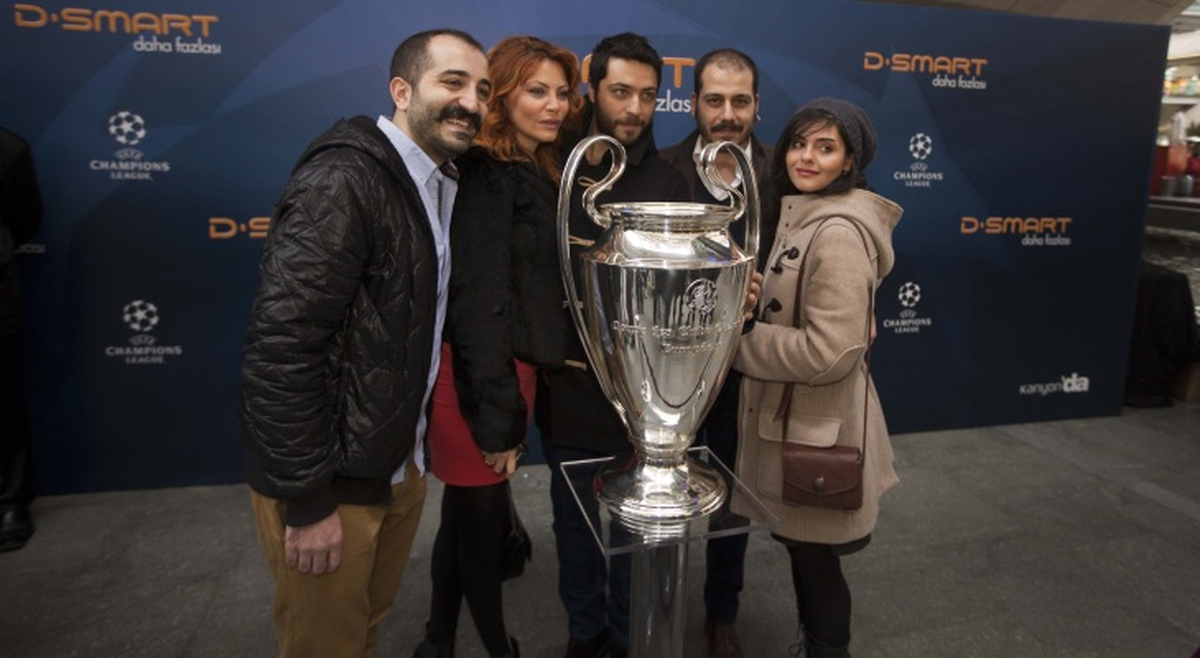 UEFA Kupası Meraklılarıyla Buluşuyor