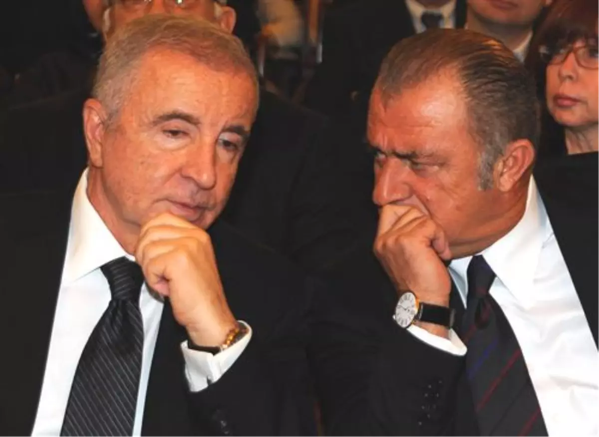 Galatasaray Divan Toplantısına Terim Yasağı