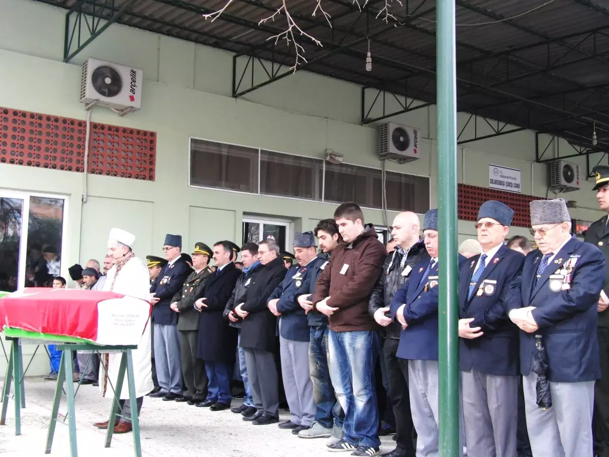 Gemlikli Kore Gazisi Öldü